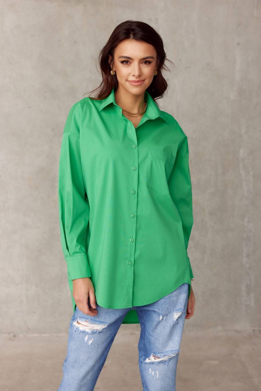 Carolina - women's oversize shirt with imitation pockets ZIE