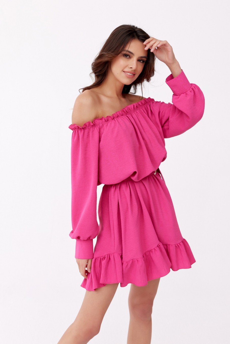 Cindy - off-the-shoulder dress with ruffles and adjustable belt AMA