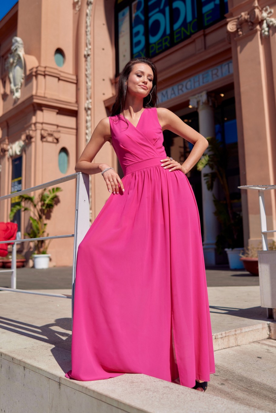 Mirabel - long dress with an envelope neckline and a tie on the back AMA