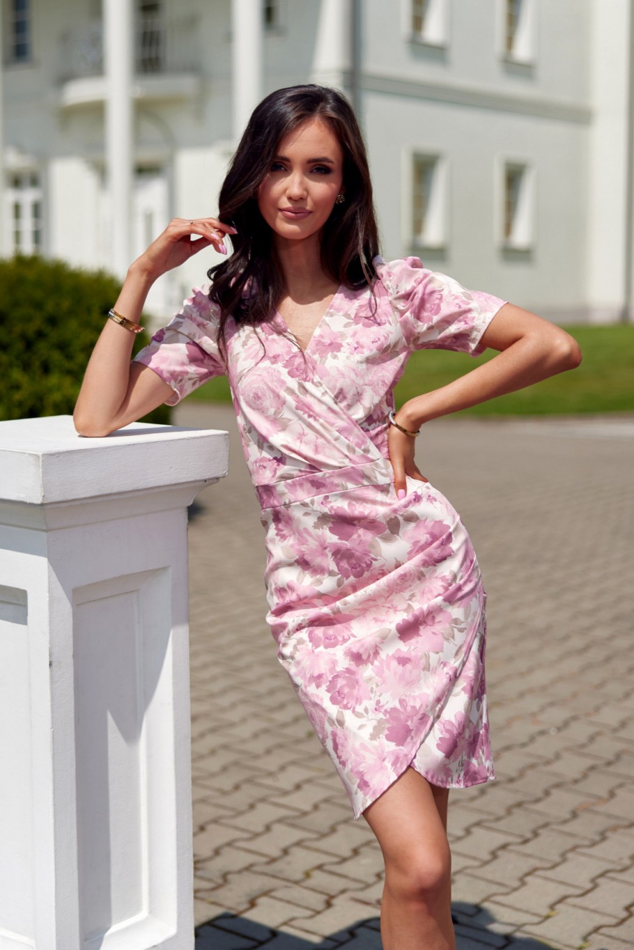 Tamara - patterned dress with short puffy sleeves E32